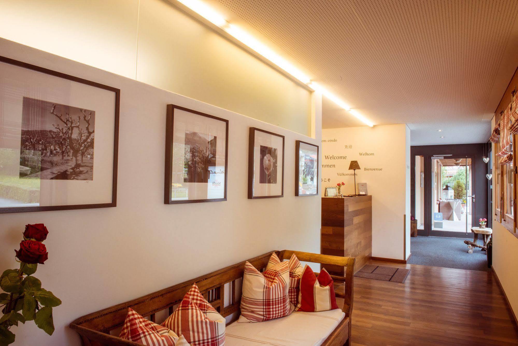 Hotel Weinstube Nendeln Eksteriør bilde